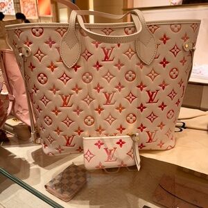 Authentic LV Neverfull MM Tote + Card Wallet💖